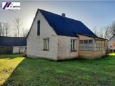 Parduodama sodyba Pakruojo r., Trivalakių k. 10.