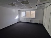 Centrinėje miesto gatvėje, verslo centre, - nuotraukos Nr. 12