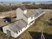 Veikiantis grūdų sandėlys vos už 3km nuo
