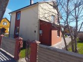 Parduodamas gyvenamas namas su ūkiniu