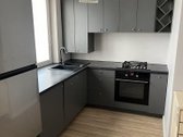 Nuomojamas erdvus 4 kambarių butas pirmame aukšte - nuotraukos Nr. 2