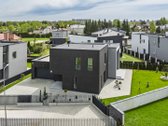 Ypatingo Grožio, Žalumos Apsuptyje – - nuotraukos Nr. 3