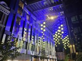 Yra kelios parkavimo vietos, nuoma po Hilton