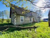 Parduodama Autentiška Sodyba Su Dideliu Žemės