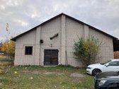 Riešėje išnuomojamas 100 m2 patalpos (pastato