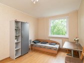 The room is rented only to a Lithuanian