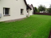 Namas renovuotas iš lauko. Plastikiniai - nuotraukos Nr. 4
