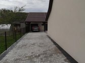 Namas renovuotas iš lauko. Plastikiniai - nuotraukos Nr. 7