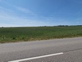 Asmenine pm siūlykite ir savo kainą. Žemė