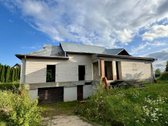 Parduodamas erdvus namas su sklypu Naujojoje