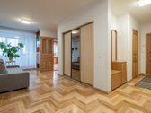 Parduodamas erdvus 3 kambarių butas Palangoje