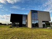 Nekilnojamojo turto brokerių paslaugos nedomina.