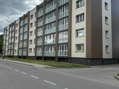 Parduodamas 4-kambariu butas, Telsiu mieste.