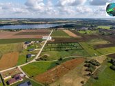 Parduodami 8 gyvenamosios paskirties sklypai