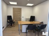 Nuomojamos administracinės paskirties patalpos.