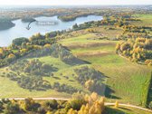 Šalia dvijejų nuostabių ežerų Monio ir