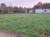 Tvarkingas kvadratinis sklypas. Yra miesto - nuotraukos Nr. 3