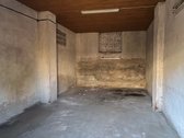 Erdvus garažas nuomai Naujamiestyje!