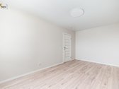 Parduodamas naujai įrengtas erdvus butas, su - nuotraukos Nr. 7