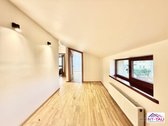 Išnuomojamas erdvus 4 kambarių butas namo - nuotraukos Nr. 17