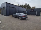 Patalpos yra vieno aukšto 180m2 ir antras