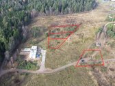 Parduodami keturi namų valdos sklypai