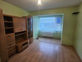 Parduodamas butas Lekėčių miestelio centre,