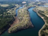 Parduodamas Ežero Pusiasalyje Esantis 12 Ha