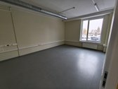 Antrame pastato gamybinio korpuso aukšte