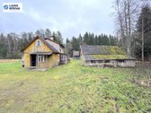 Parduodama sodyba su 10.5 ha sklypu, gražiame