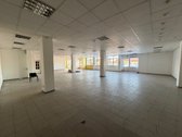Išnuomojamos komercinės patalpos tinkančios - nuotraukos Nr. 2