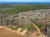 Parduodami 29 arų plotą sudarantys 3 namų