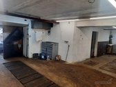 Viršuje 77m2 + 63m2 rusyje. Garaže yra - nuotraukos Nr. 5
