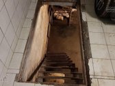 Viršuje 77m2 + 63m2 rusyje. Garaže yra - nuotraukos Nr. 12