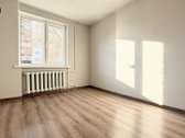 Parduodamas šviesus ir pilnai suremontuotas - nuotraukos Nr. 3