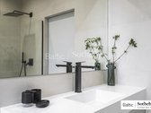 Modernaus minimalizmo namai gamtos apsuptyje - nuotraukos Nr. 44