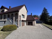 Išpuoselėtas namas išskirtinėje vietoje,