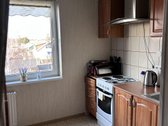 Parduodamas keturių kambarių butas su - nuotraukos Nr. 3