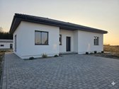 Parduodamas Pastatytas Namas Šakinių km.