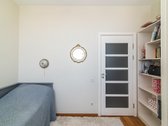 Parduodamas nestandartinis šviesus 4 kambarių - nuotraukos Nr. 18