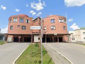 Garažas randasi prie pat vakarinio aplinkelio.