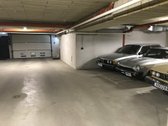 Parduodama plati dvieju automobiliu stovejimo - nuotraukos Nr. 4