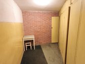 Garažas + pagalbinė patalpa ir rūsys (41.45 m2):