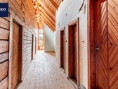 Parduodamas erdvus 2 aukštų rąstinis namas - nuotraukos Nr. 24
