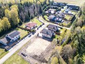 Parduodamas 10 arų sklypas su namo projektu