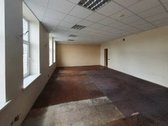 Išnuomojamos 111 kv. m komercinės patalpos