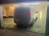 Isnuomoju triguba garaza, irengtas masinu