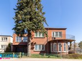 Išskirtinės architektūros namas Gargžduose su