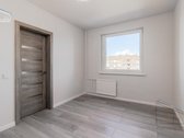 Parduodamas erdvus ir šviesus 3 kambarių - nuotraukos Nr. 4