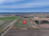Paduodamas 5.70 Ha Žemės Ūkio Paskirties